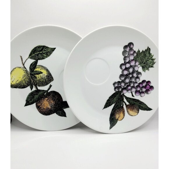 Vintage Set Of 2 Snack Plates with Fruit Artwork Good Condition No Cups - Picture 1 of 10